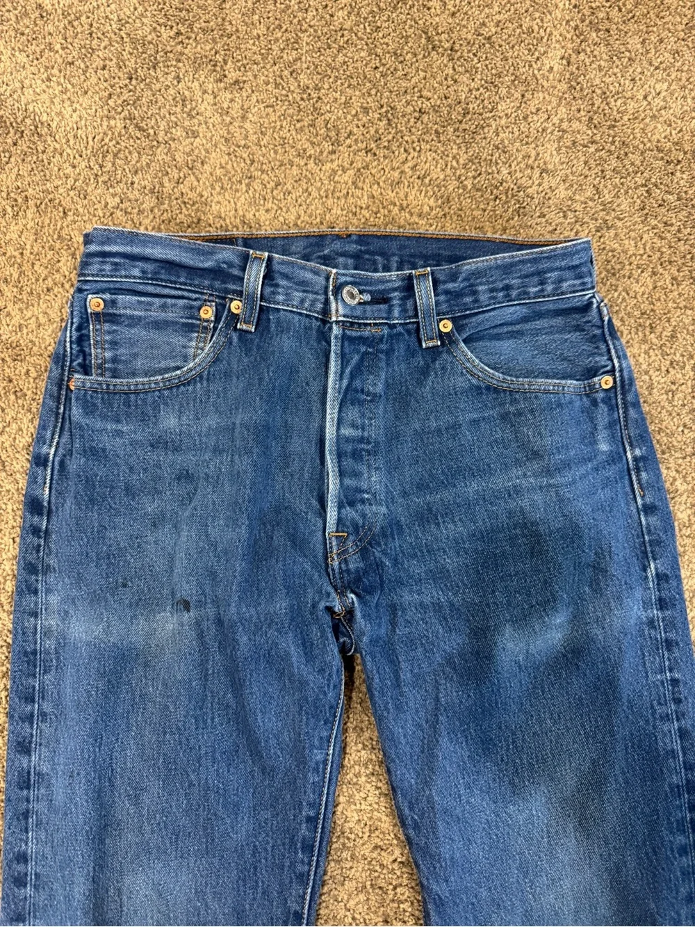 MEN’S LEVI 501 BLUE JEANS